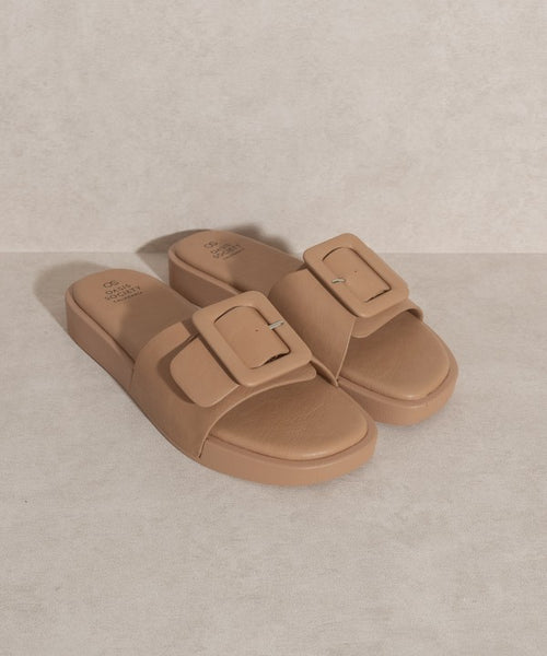 Single Buckle Slide Sandals