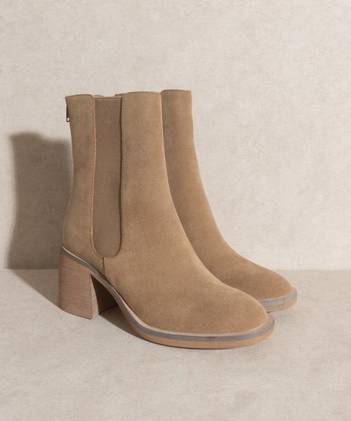 Chelsea Heel Boots