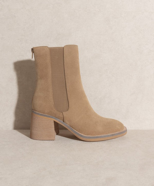 Chelsea Heel Boots