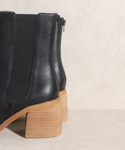 Chelsea Heel Boots